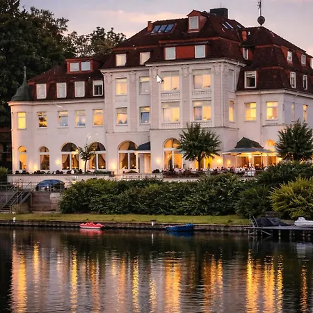 Hotell Am Kellersee 2*