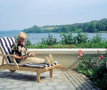 See Schlosshotel Am Kellersee 2*