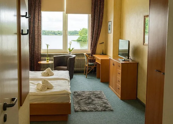 Hotel Seeschloss Am Kellersee Szálloda Eutin